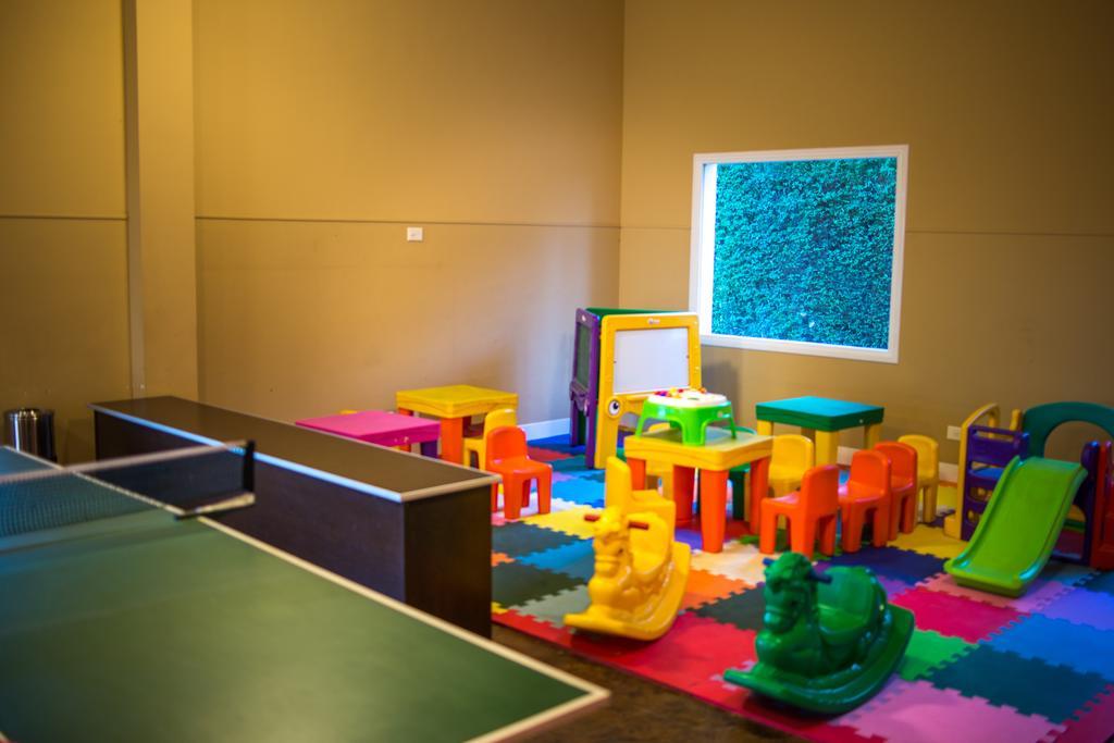 Howard Johnson Resort Spa & Convention Center Villa de Merlo Ngoại thất bức ảnh